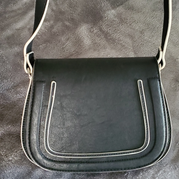 Crossbody bag - Picture 2 of 5